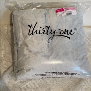 Thirty-One Cozy Gifts Fleece Blanket - EVERGREEN - 50" x 60" - NWT READ